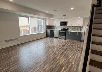 1257 N Newkirk Street - Photo 1