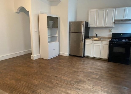 3214 W Diamond Street - Photo 1