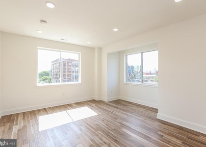 1431 Brown Street - Photo 1
