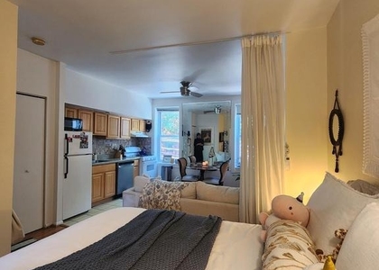 2018 Bainbridge Street - Photo 1