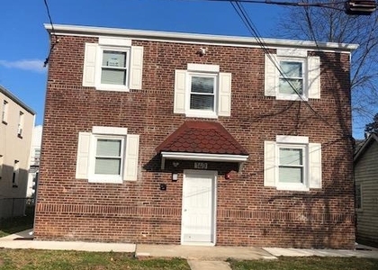 140 Moffatt Avenue - Photo 1