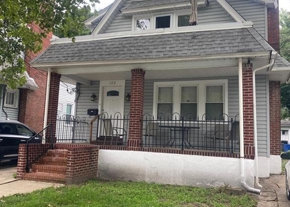 122 E Wayne Terrace - Photo 1