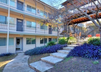1202 Newning Ave - Photo 1