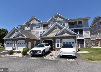 3802 Sagamore - Photo 1