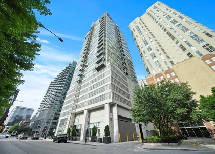 653 N Kingsbury Street - Photo 1