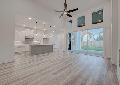 26914 Arethusa Court - Photo 1