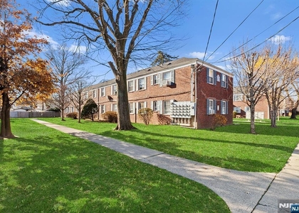 28 Sheffield - Photo 1
