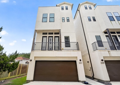 2610 Polk Street - Photo 1