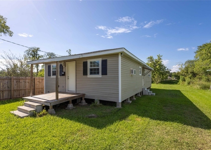 1840 Ollie Street - Photo 1