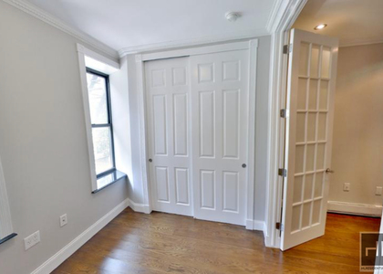 West 103 Street - Photo 1