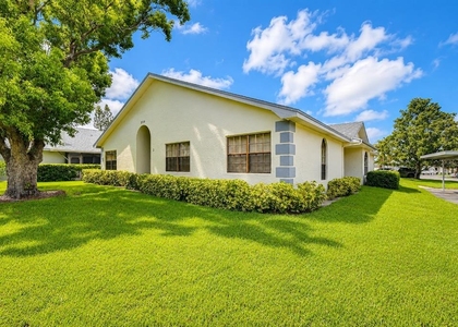 2749 Countryside Boulevard - Photo 1