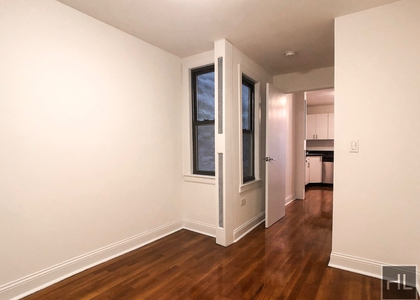 East 89 Street - Photo 1