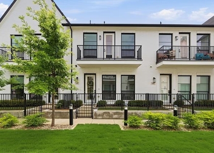 131 Garden Court E - Photo 1