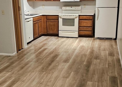6148 E Greenway Street - Photo 1