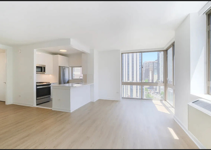  East 6th Street - Photo 1