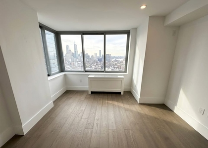 West 47th Street - Photo 1