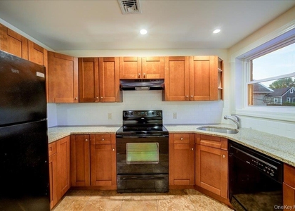 308 Main Street - Photo 1