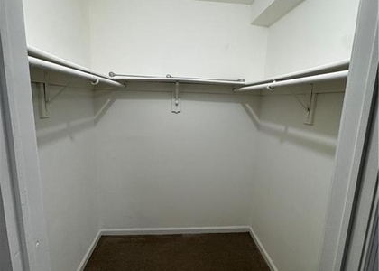 103 Woodbridge Common - Photo 1