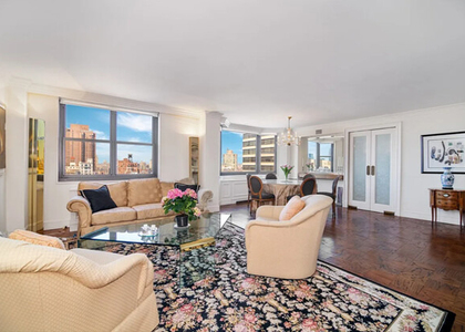 200 E 90th Street - Photo 1