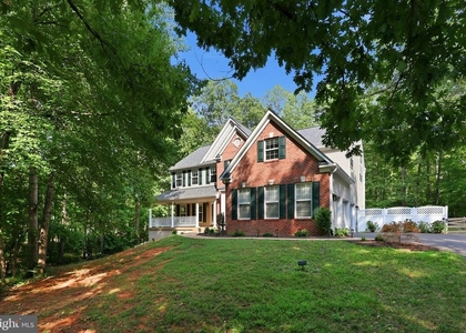 100 Spyglass Lane - Photo 1