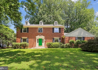 903 Ridge Drive - Photo 1