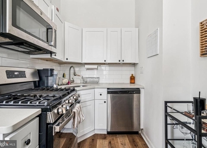 1917 Spring Garden Street - Photo 1