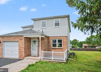 261 Florence Drive - Photo 1
