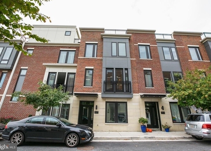 1527 Cuba Street - Photo 1