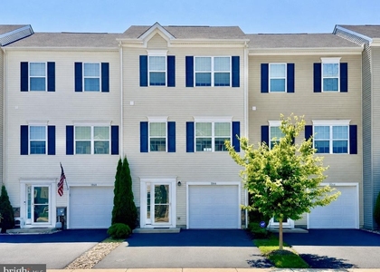 1066 Wickersham Way - Photo 1