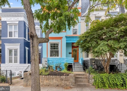 48 Q Street Ne - Photo 1