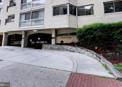 922 24th Street Nw - Photo 1