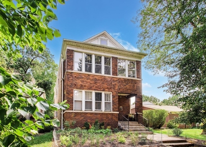 114 South Boulevard - Photo 1