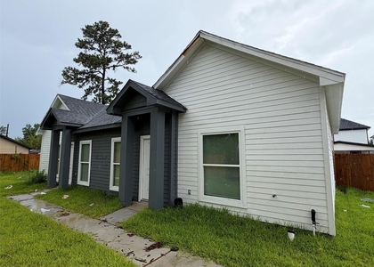 8627 Peachtree Street - Photo 1