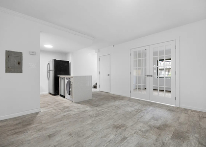 174 Sumpter Street - Photo 1