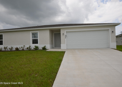350 Dolphin Street Se - Photo 1