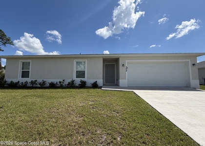 350 Dolphin Street Se - Photo 1
