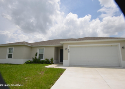 340 Dolphin Street Se - Photo 1