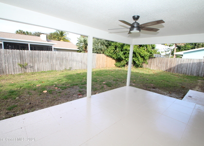 580 Pine Tree Drive - Photo 1