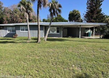 1400 Hillcrest Drive - Photo 1