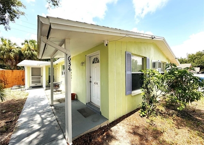634 Dogwood Court - Photo 1