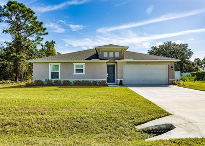 43 Freeland - Photo 1