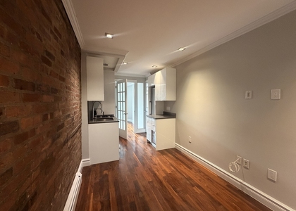124 Ridge Street - Photo 1
