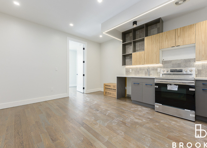 1692 Pacific St - Photo 1
