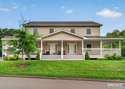 33 End Avenue - Photo 1