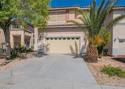 3588 White Mountain Street - Photo 1
