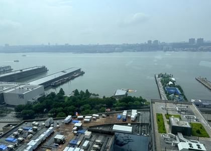57th St & 11th Ave - Photo 1