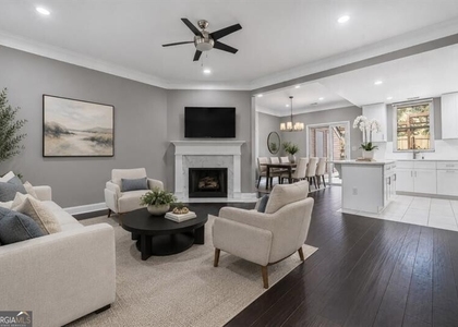 3539 Mount Vernon Circle - Photo 1