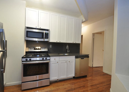 226 East 25th Street - Photo 1