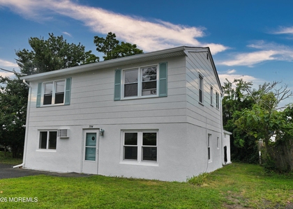 704 Mount Place - Photo 1