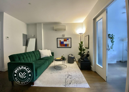 167 Graham Avenue - Photo 1